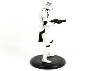 Lot 213 - SIDESHOW COLLECTIBLES (USA) (1)