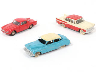 Lot 344 - DINKY TOYS (FRANCE) (3)