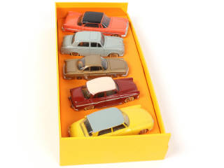 Lot 360 - DINKY TOYS (FRANCE) (5)