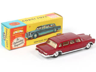 Lot 167 - CORGI TOYS (GB) (1)