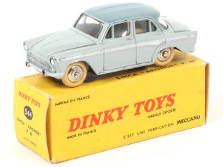 Lot 298 - DINKY TOYS (FRANCE) (1)