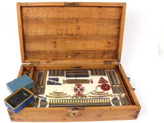 Lot 6 - MECCANO (FRANCE) (1)