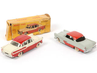 Lot 332 - DINKY TOYS (FRANCE) (2)