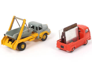 Lot 340 - DINKY TOYS (FRANCE) (2)