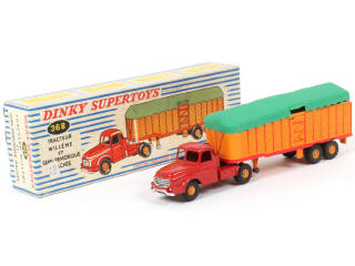 Lot 323 - DINKY TOYS (FRANCE) (1)