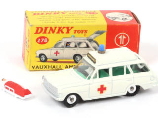 Lot 293 - DINKY TOYS (GB) (1)