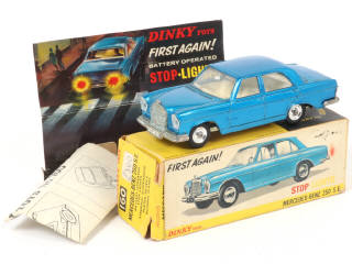 Lot 280 - DINKY TOYS (GB) (1)