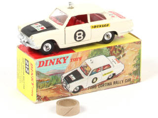 Lot 291 - DINKY TOYS (GB) (1)