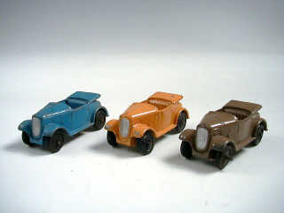 Lot 557 - DINKY TOYS GB (3)