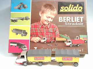 Lot 339 - SOLIDO (1)