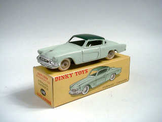 Lot 657 - DINKY TOYS FRANCE (1)