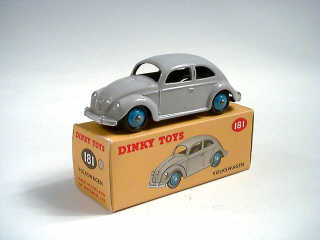 Lot 575 - DINKY TOYS (GB) (1)