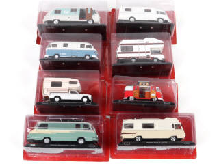 Lot 121 - EDITIONS HACHETTE (FRANCE) (8)