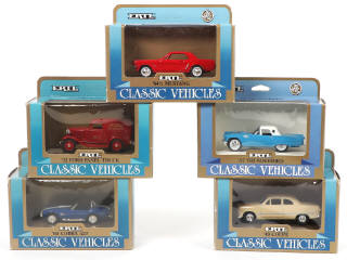 Lot 202 - ERTL (USA) (5)