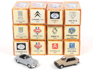 Lot 69 - EDITIONS HACHETTE (FRANCE) (12)