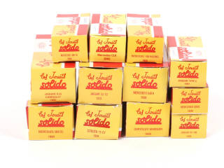 Lot 102 - EDITIONS HACHETTE (FRANCE) (18)