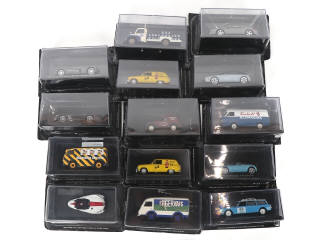 Lot 42 - DIVERS (14)