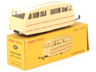Lot 63 - DINKY TOYS (FRANCE) (1)
