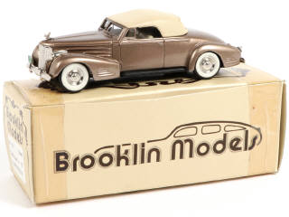 Lot 208 - BROOKLIN MODELS (GB) (1)
