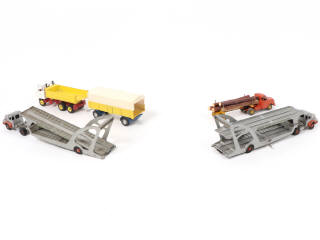 Lot 239 - DINKY TOYS (8)