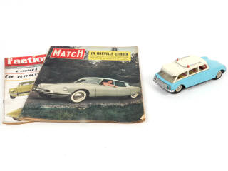 Lot 83 - M.F. (CHINE) (3)