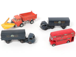 Lot 205 - DINKY TOYS (4)