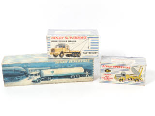 Lot 199 - DINKY TOYS (FRANCE) (3)