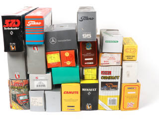 Lot 128 - DIVERS (1)
