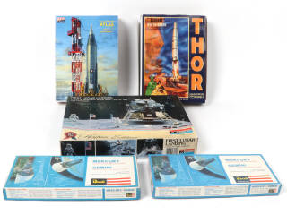 Lot 9 - DIVERS (5)