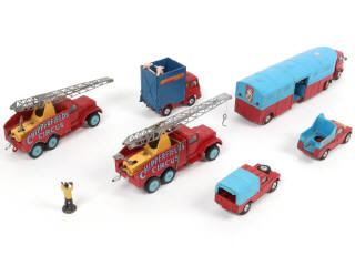 Lot 212 - CORGI TOYS (GB) (7)