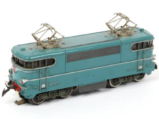 Lot 36 - HORNBY 'O' (FRANCE) (1)