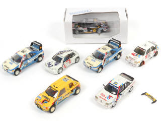 Lot 101 - DIVERS (7)