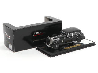 Lot 95 - SIGNATURE MODELS (CHINE) (1)