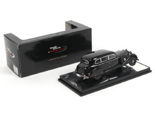 Lot 95 - SIGNATURE MODELS (CHINE) (1)