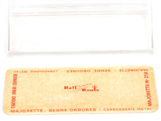 Lot 37 - MAJORETTE (FRANCE) (1)
