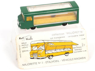 Lot 35 - MAJORETTE (FRANCE) (1)