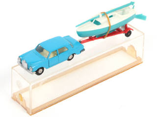 Lot 92 - MAJORETTE (FRANCE) (1)