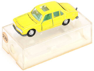 Lot 101 - MAJORETTE (FRANCE) (1)