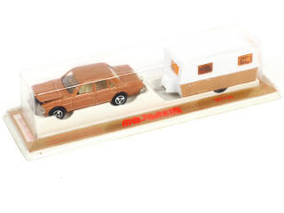 Lot 225 - MAJORETTE (FRANCE) (1)