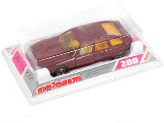 Lot 231 - MAJORETTE (FRANCE) (1)