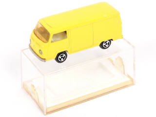 Lot 128 - MAJORETTE (FRANCE) (1)