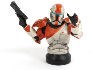 Lot 62 - GENTLE GIANT (CHINE) (1)