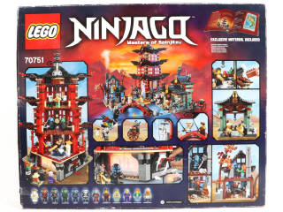 Lot 170 - LEGO (DANEMARK) (1)