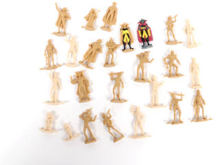 Lot 123 - DIVERS (19)