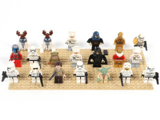 Lot 140 - LEGO (DANEMARK) (20)