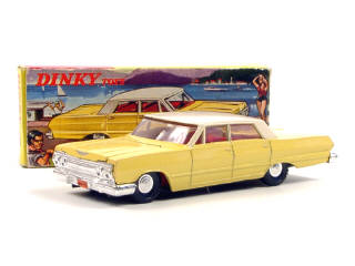 Lot 419 - DINKY TOYS GB (1)