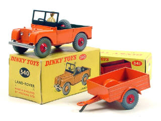 Lot 525 - DINKY TOYS (GB) (2)