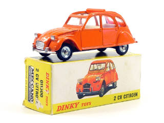Lot 622 - DINKY TOYS FRANCE (1)