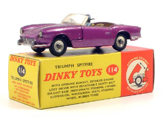Lot 404 - DINKY TOYS GB (1)