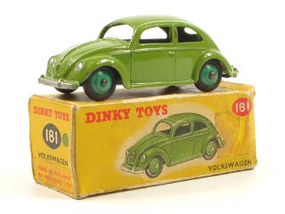 Lot 390 - DINKY TOYS (GB) (1)